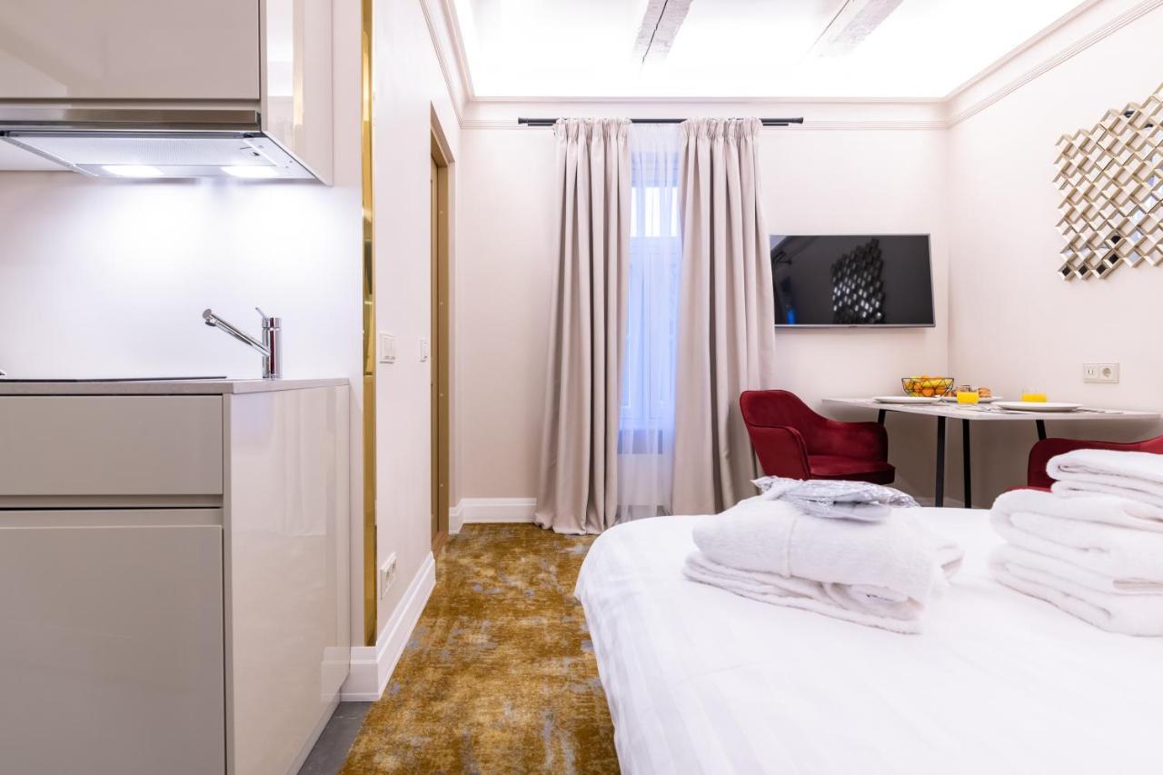 Hotel Meltzer Apartments Tallinn Extérieur photo