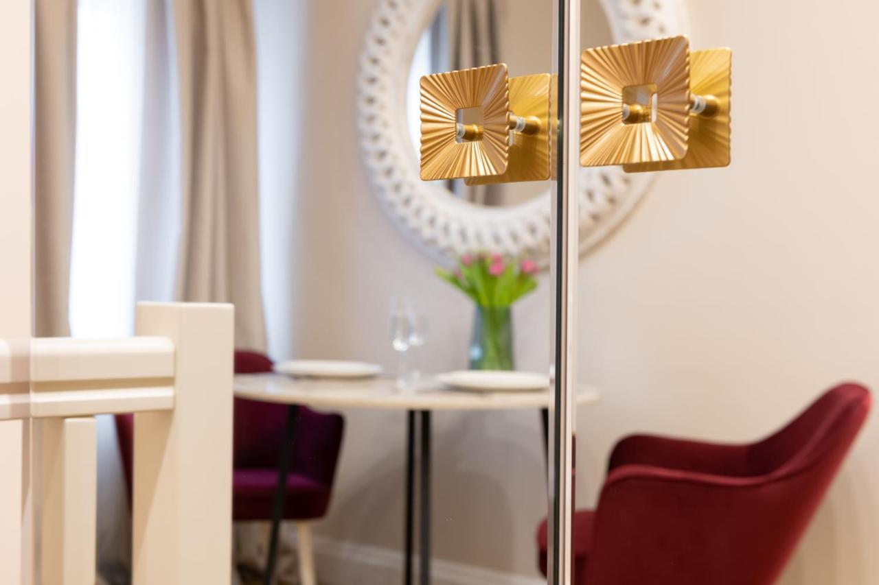 Hotel Meltzer Apartments Tallinn Extérieur photo
